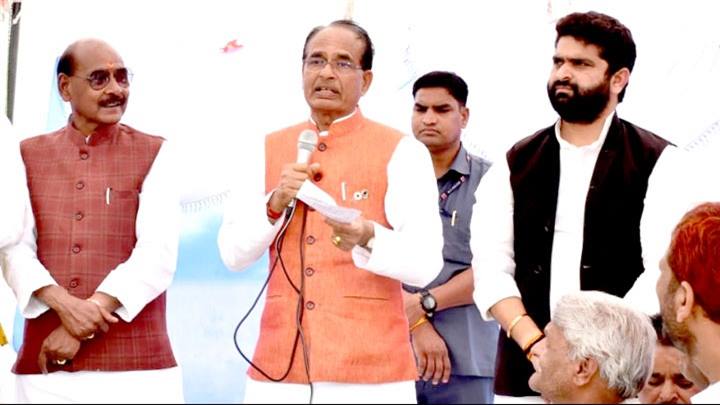 ओला-वृष्टि से प्रभावित किसानों की आँखों में आँसू नहीं आने देगी राज्य सरकार